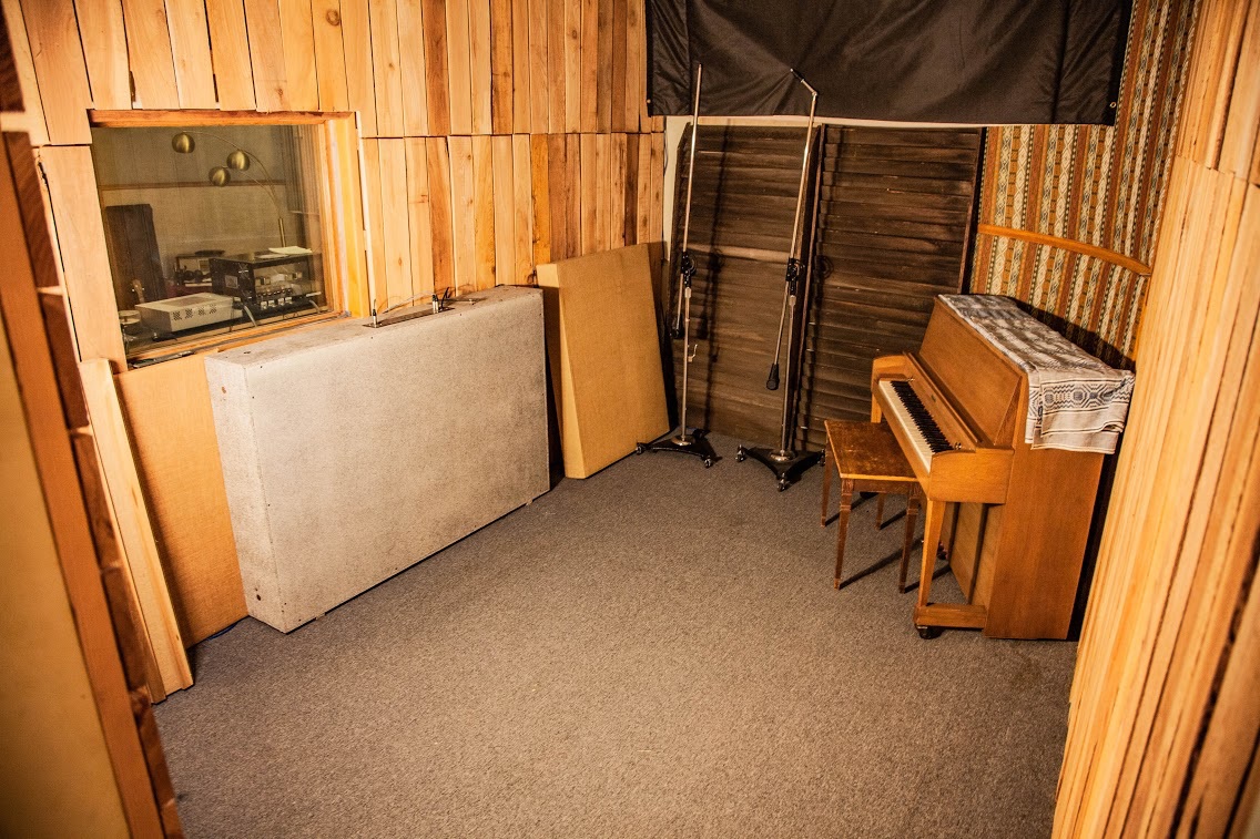 Isolation Booth